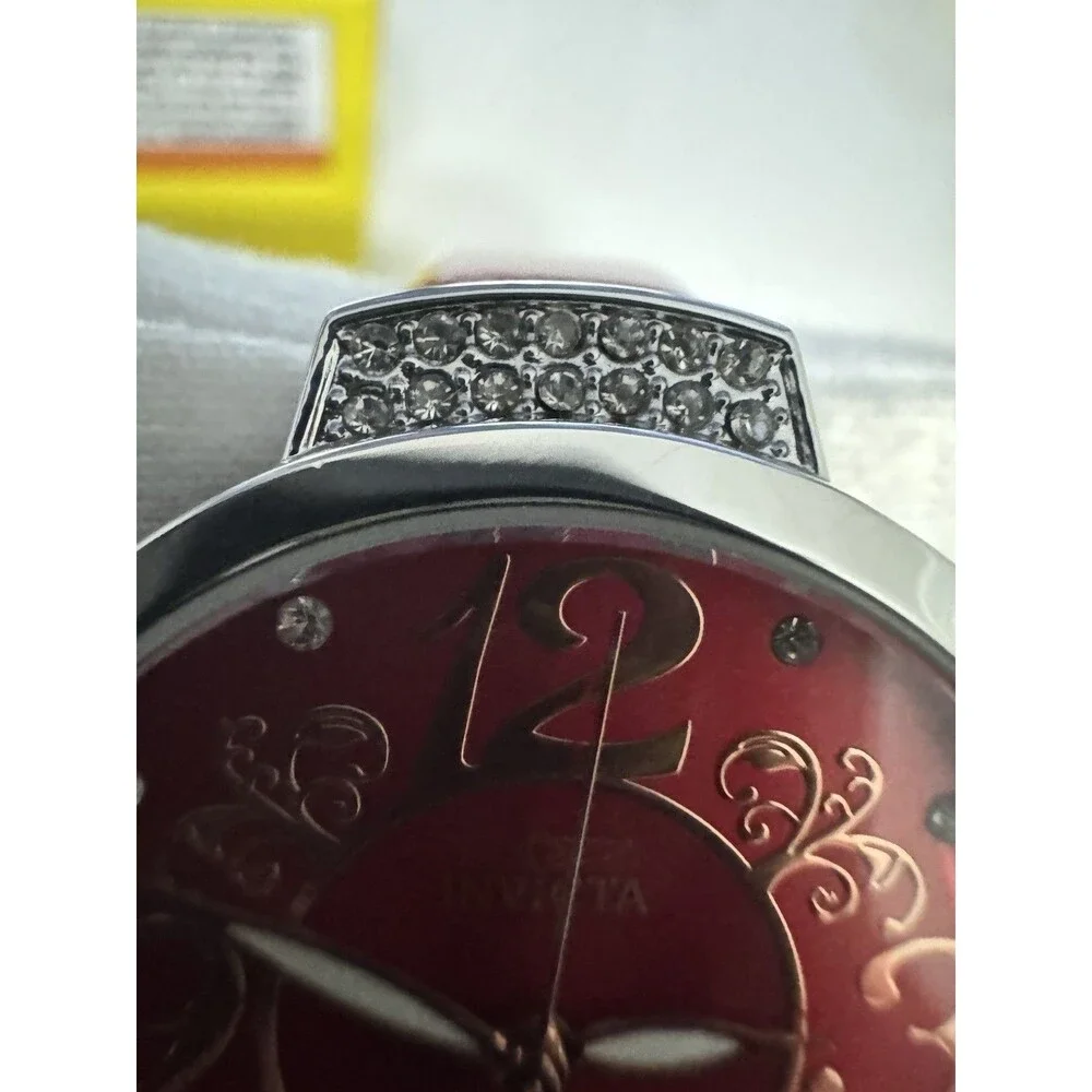 Invicta celestial florisque